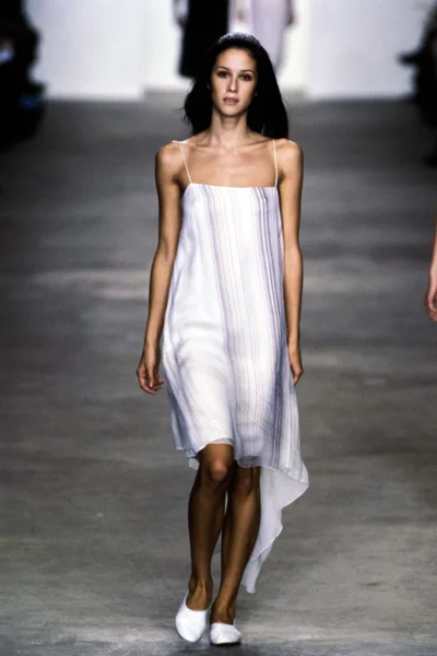 Look 32
